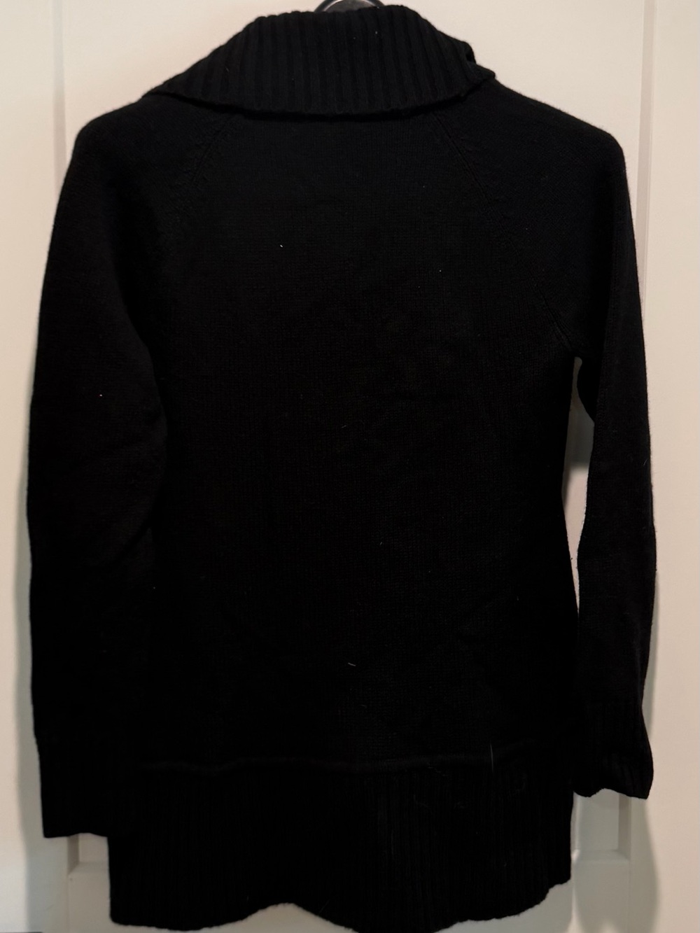 Lauren Ralph Lauren Black 100% Lambswool Shawl Collar Cardigan XS Frog Closure - Picture 7 of 9